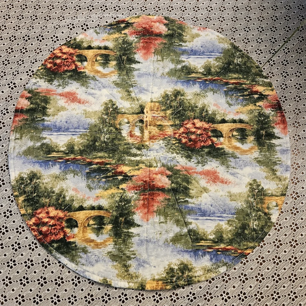 Amish Round Cotton Layered Patchwork Trivet / Hot Pad / Placemat / Pot Holder